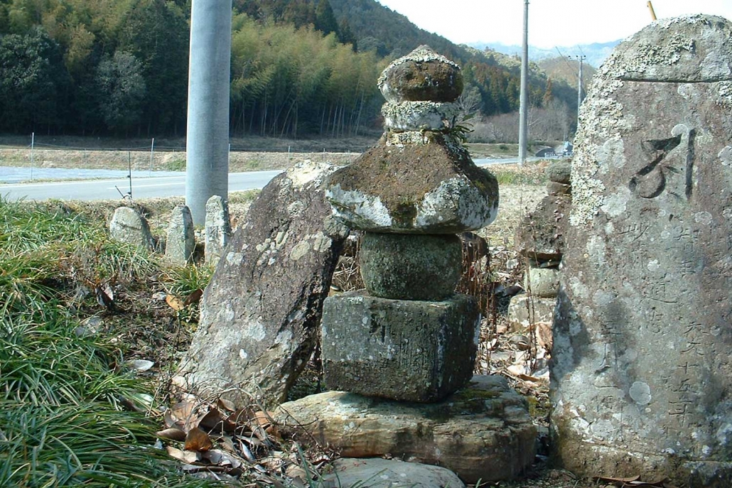 平等寺の庚申塔