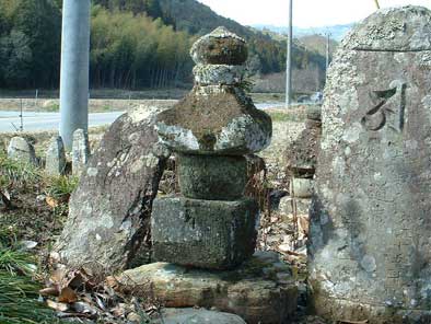 平等寺の庚申塔